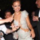 Nom du fichier=HBOEmmyPartyinWestHollywood_25.jpg
Taille du fichier=511Ko
Dimensions : 1439x1800
Ajouté le : 21 Juin 2010 HBOEmmyPartyinWestHollywood_25.jpg