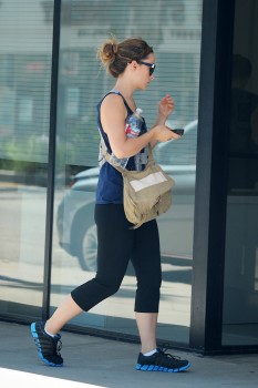 Cliquer pour voir l'image en taille réelle