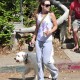 Nom du fichier=walkingherdogintheHollywoodHills24juin_17.jpg
Taille du fichier=656Ko
Dimensions : 1296x1600
Ajouté le : 25 Juin 2011 walkingherdogintheHollywoodHills24juin_17.jpg