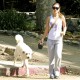 Nom du fichier=walkingherdogintheHollywoodHills24juin_18.jpg
Taille du fichier=546Ko
Dimensions : 1401x1600
Ajouté le : 25 Juin 2011 walkingherdogintheHollywoodHills24juin_18.jpg