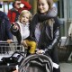 OliviaWildeinVancouverAirportwithsonOtis_03.jpg